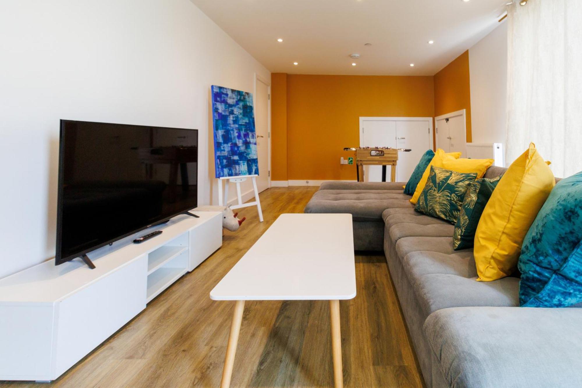 City Centre, Sleeps 7, Stunning Views & Parking, Interconnected Rooms Long Stay Work Contractor Leisure, Diamond Penthouse Cambridge Zewnętrze zdjęcie