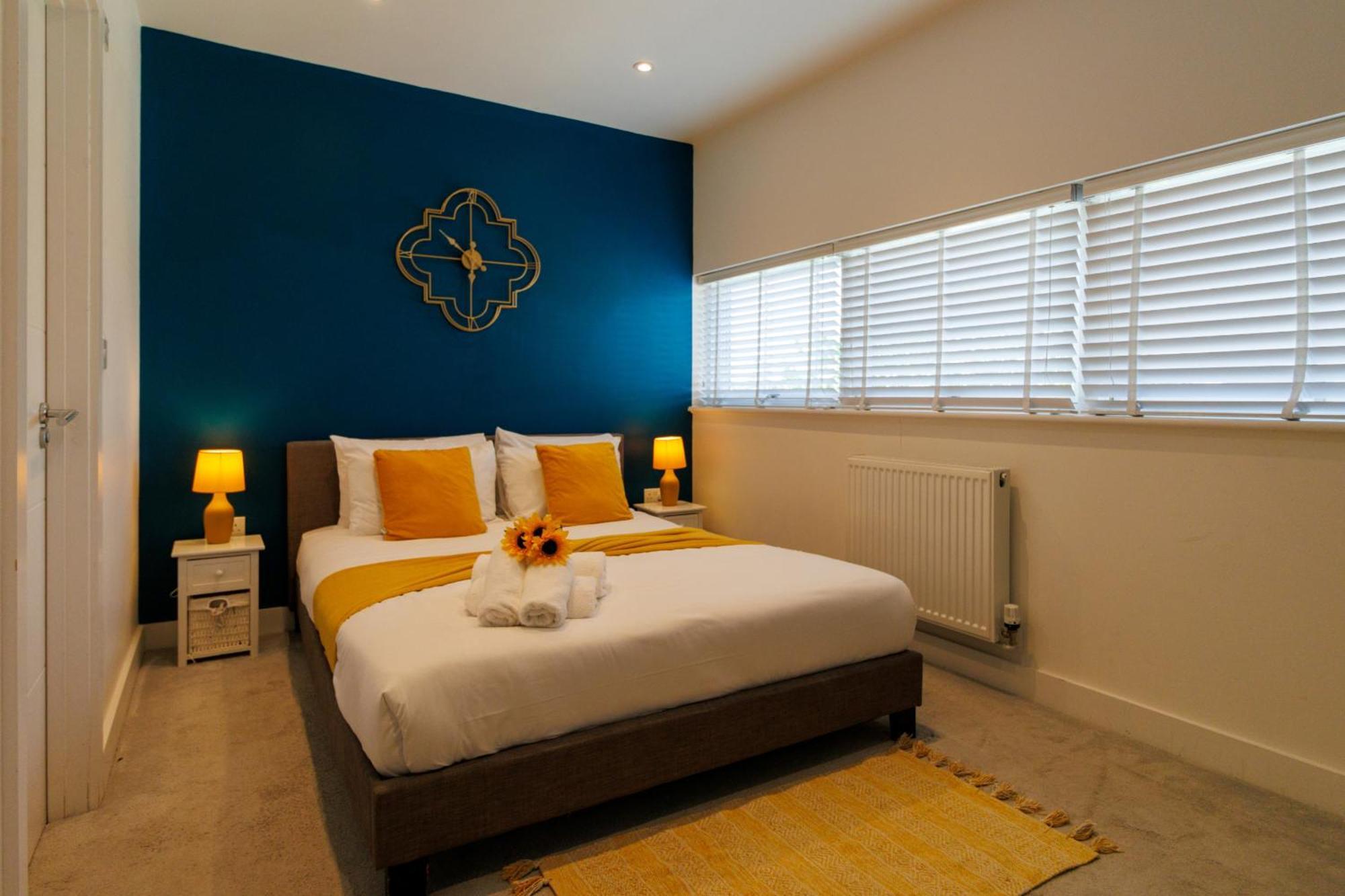 City Centre, Sleeps 7, Stunning Views & Parking, Interconnected Rooms Long Stay Work Contractor Leisure, Diamond Penthouse Cambridge Zewnętrze zdjęcie
